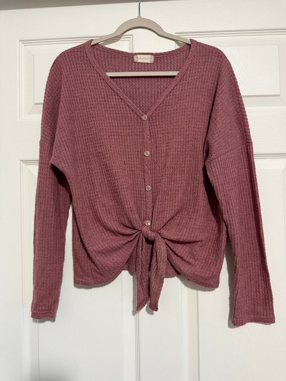 Altar’d State Waffle Knit Tie Front Top Women’s M Mauve Button Long Sleeve